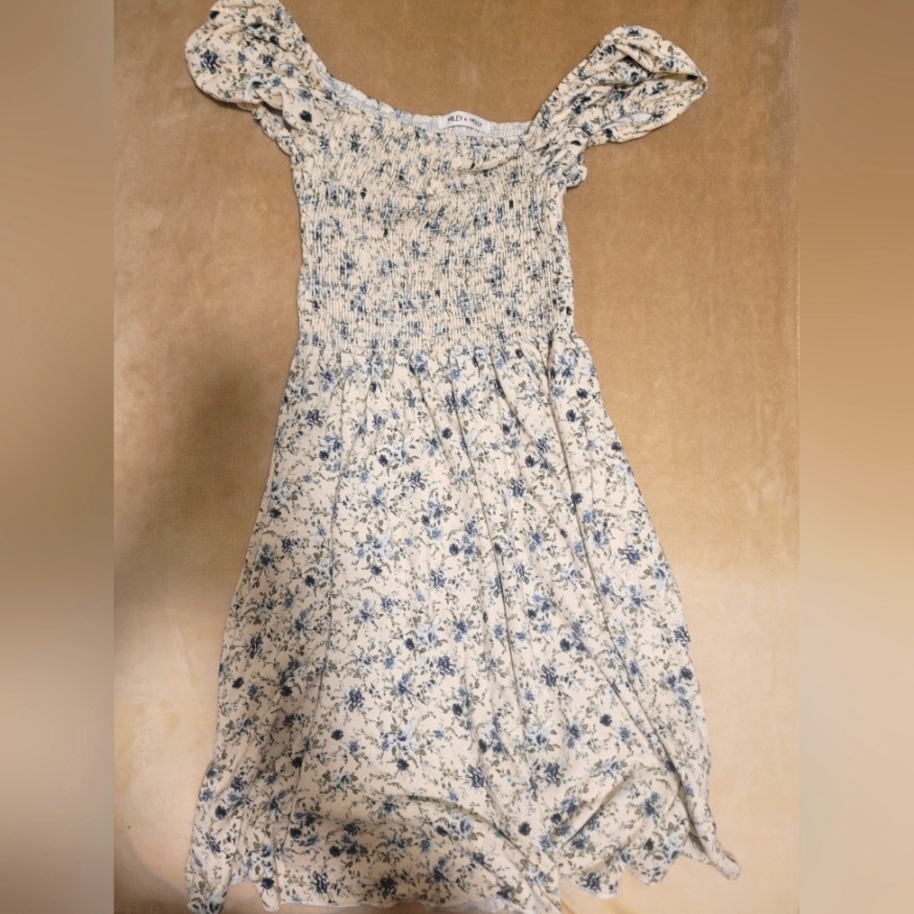miley + Molly LA small heavy knit ultra soft dress